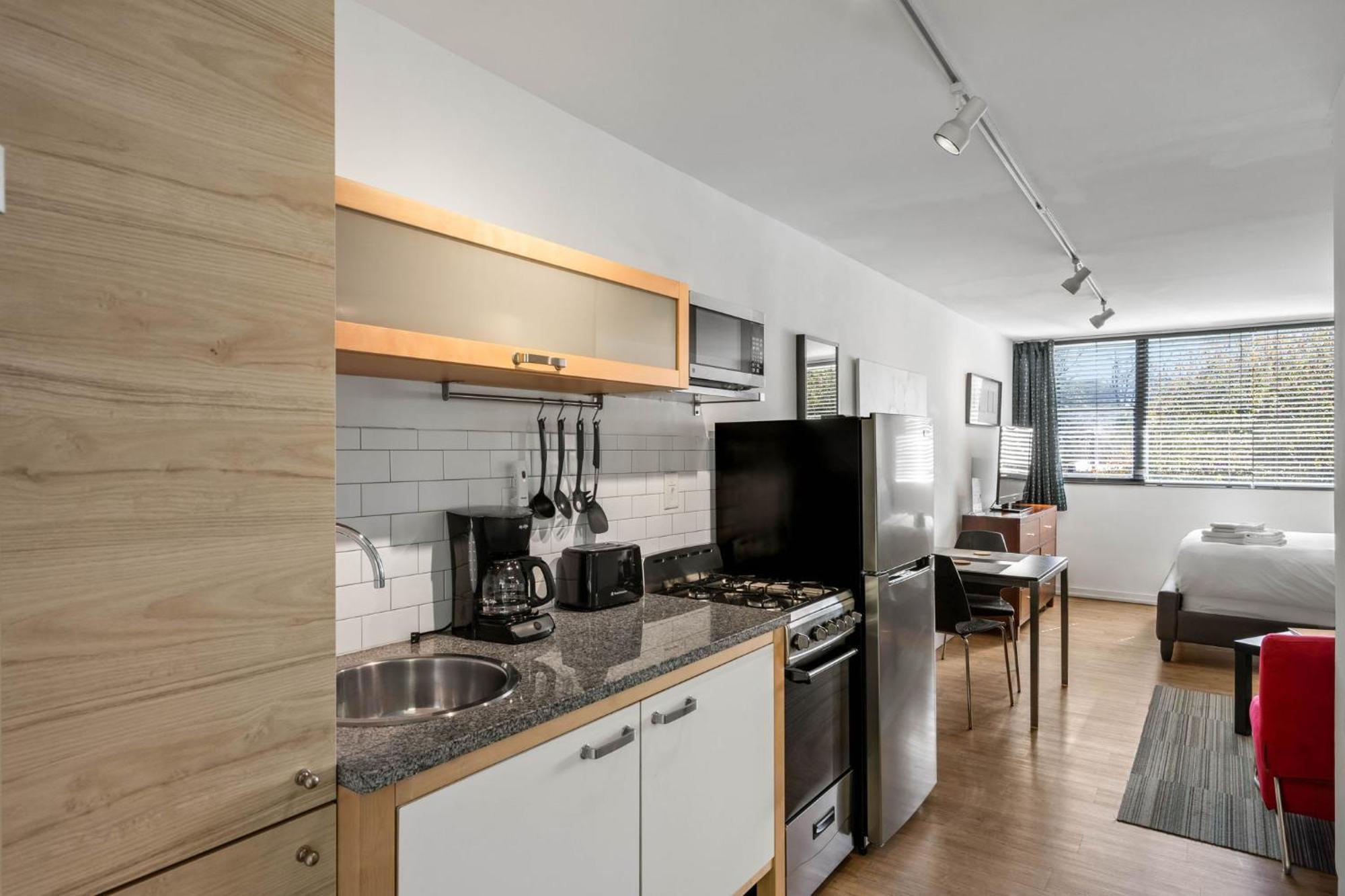 Studios On 25Th By Bca Furnished Apartments Ατλάντα Δωμάτιο φωτογραφία